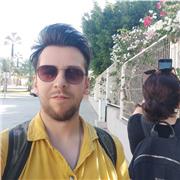 Soy un profesor adaptable y puedo dictar clases de Taichi para todas las edades.